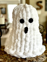 Load image into Gallery viewer, 10-29-25 Spooky n Chunky Knit Plushies Craft, Sip &amp; Spirits at The Irish Legend