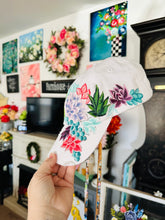 Load image into Gallery viewer, 06-11-25 Floral Hat Paint &amp; Sip at The Gilted Edge Winery
