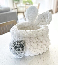 Load image into Gallery viewer, 04-04-26 Chunky Knit Bunnies &amp; Baskets Craft &amp; Sip