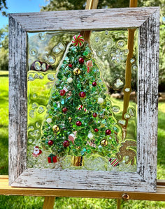 11-26-25 Crushed Glass Christmas Tree Craft & Sip