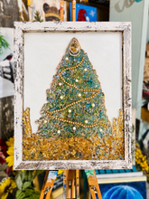 Load image into Gallery viewer, 11-28-26 Happy Christmas Crushed Glass Craft &amp; Sip at River Rock Pub