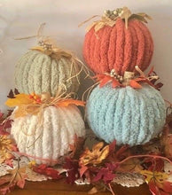 Load image into Gallery viewer, 09-17-25 Chunky Knit Pumpkin Craft &amp; Sip